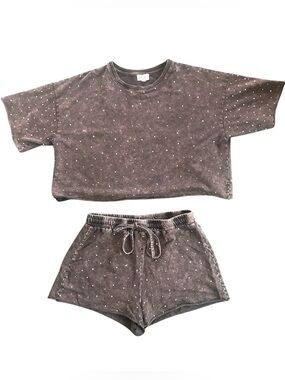 Le Lis Weathered gray Rhinestone short set